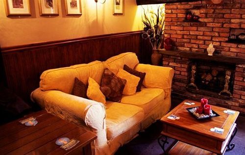 The Red Lion Hotel York Bagian luar foto